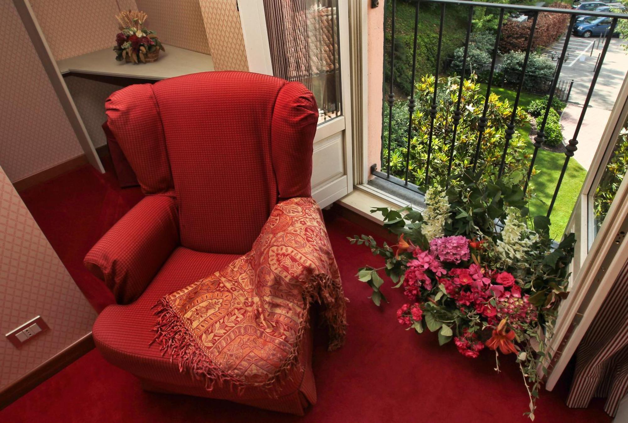 Hostellerie Du Golf Pecetto Экстерьер фото