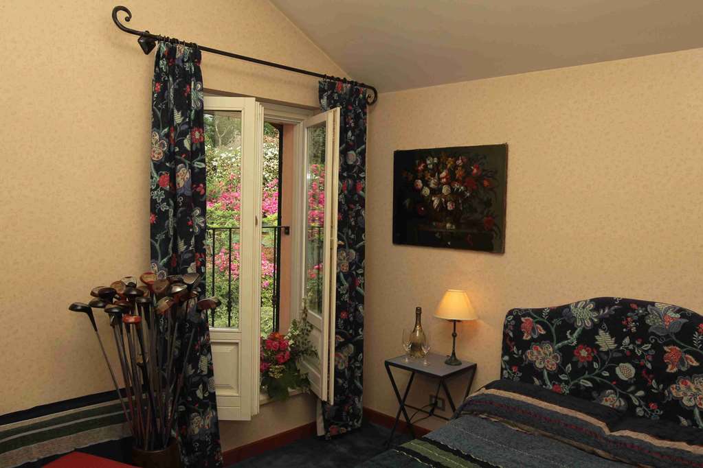Hostellerie Du Golf Pecetto Номер фото